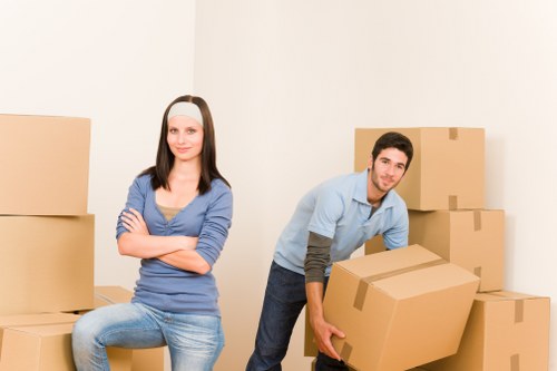 Twickenham van service for collections and small removals