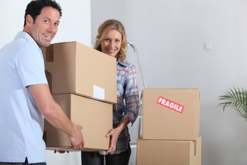 House removals support for flats and family homes in Twickenham